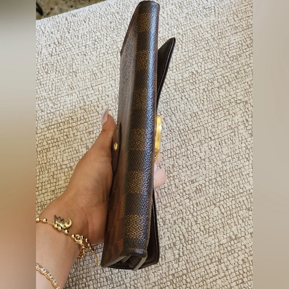 Louis Vuitton Sistina Wallet GUC